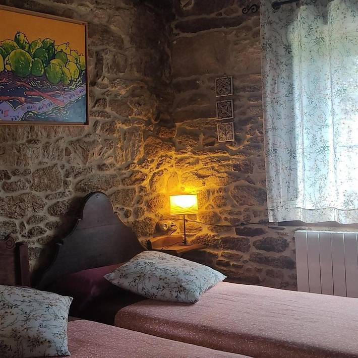Location de vacances pour 2 personnes, avec vue et jardin à Guitiriz - 3
