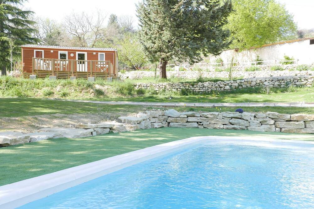 Camping pour 5 Personnes dans Viviers, Privas