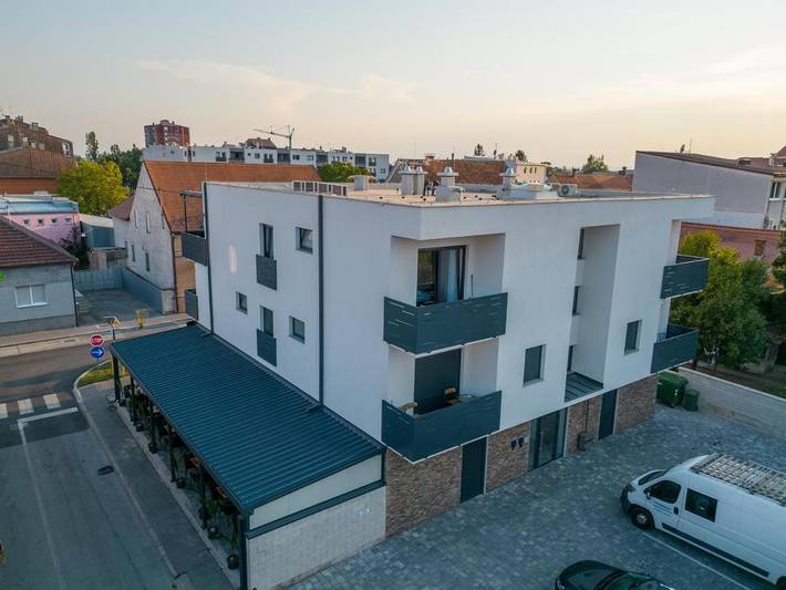 Gîte pour 2 personnes, avec terrasse dans Nova Gradiska - 2