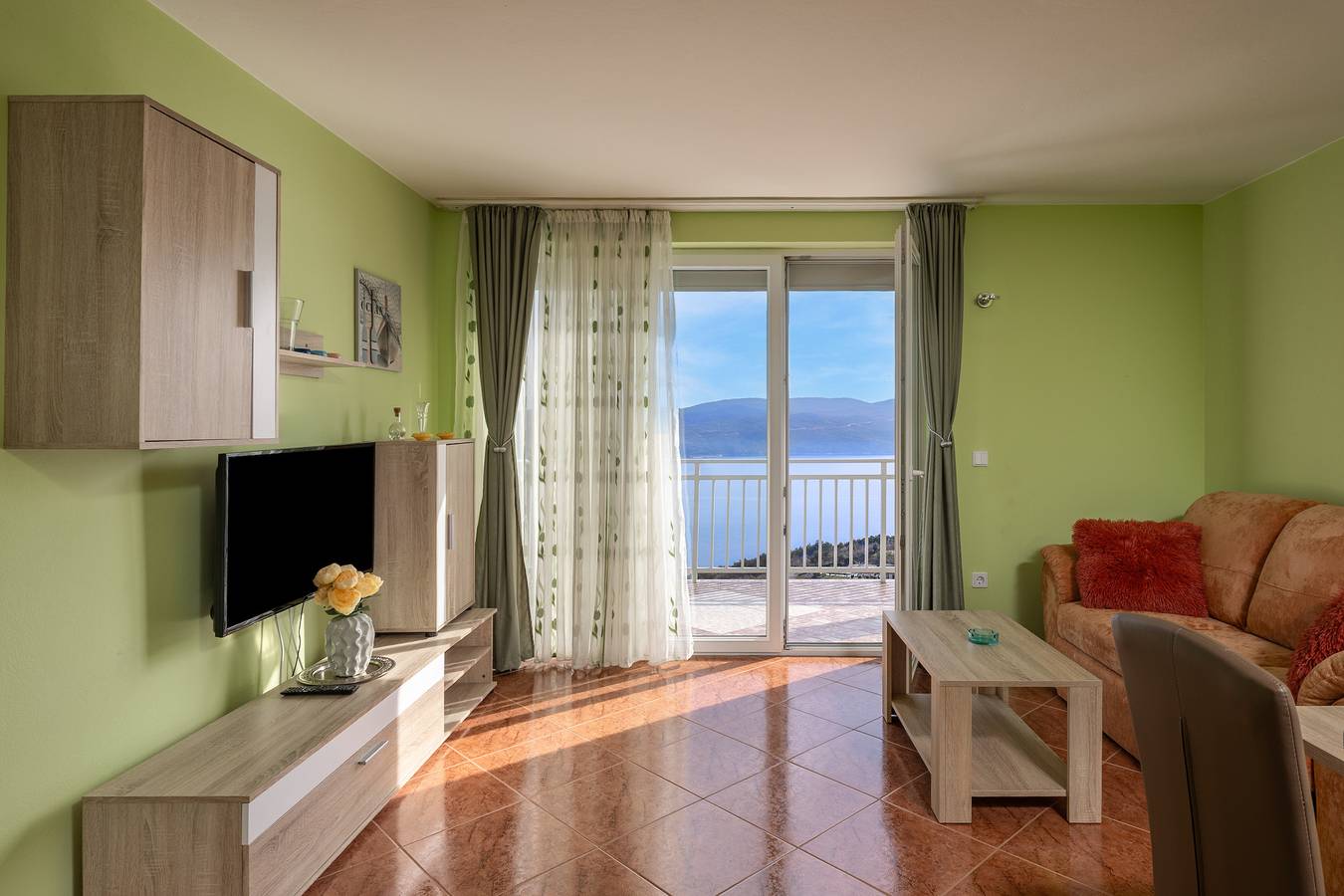 Ganze Wohnung, Sea View Apartment Magda 1 in Plomin, Ostküste Istrien