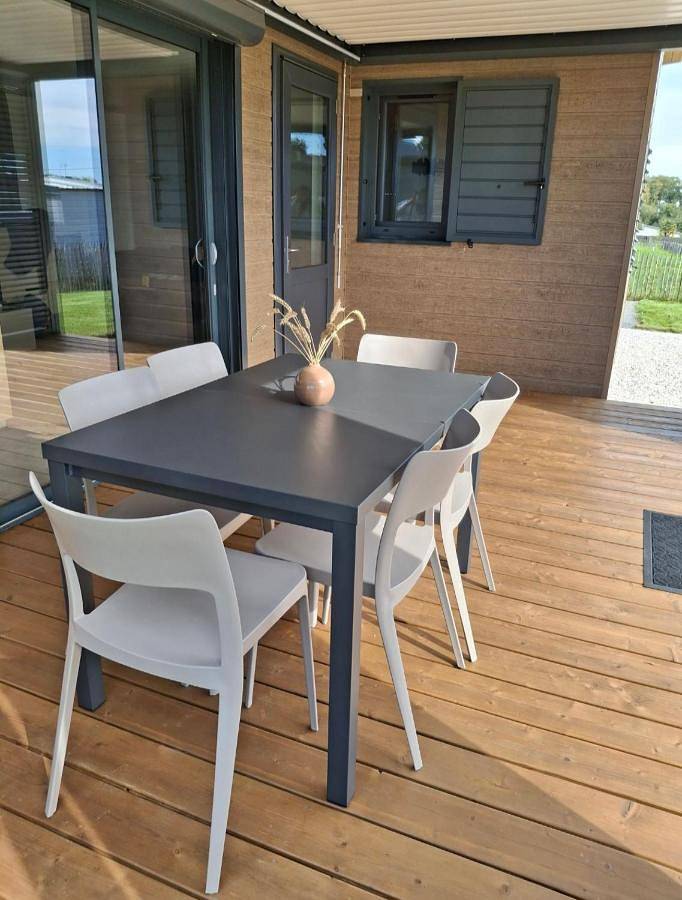 Gîte pour 5 personnes, avec vue et jardin à Gouesnach - 4