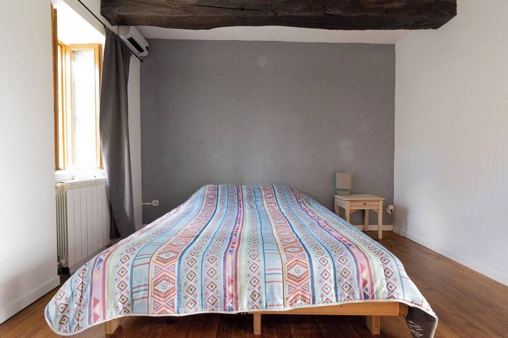 Les combes de Testas 24 personnes, piscine, Gorges de l'Aveyron in Sanvensa, Aveyron