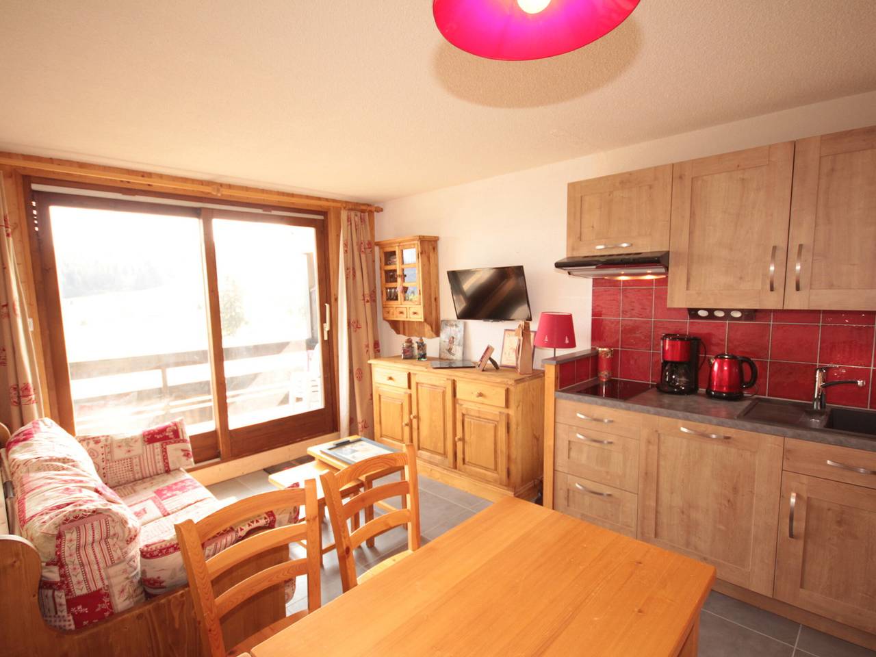 Studio entier, Les Saisies - Studio cabine rénové 4 personnes avec garage in Les Saisies, Région d'Albertville