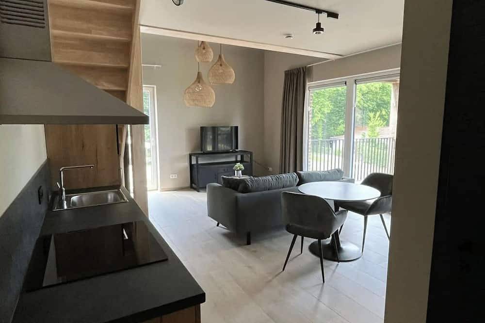 Geheel appartement, Camping Natuurlijk Limburg - Appartement in Remersdaal, Voeren