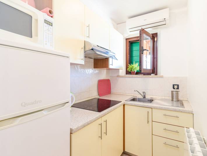 Ferienwohnung für 3 Personen, mit Terrasse in Umag - 4