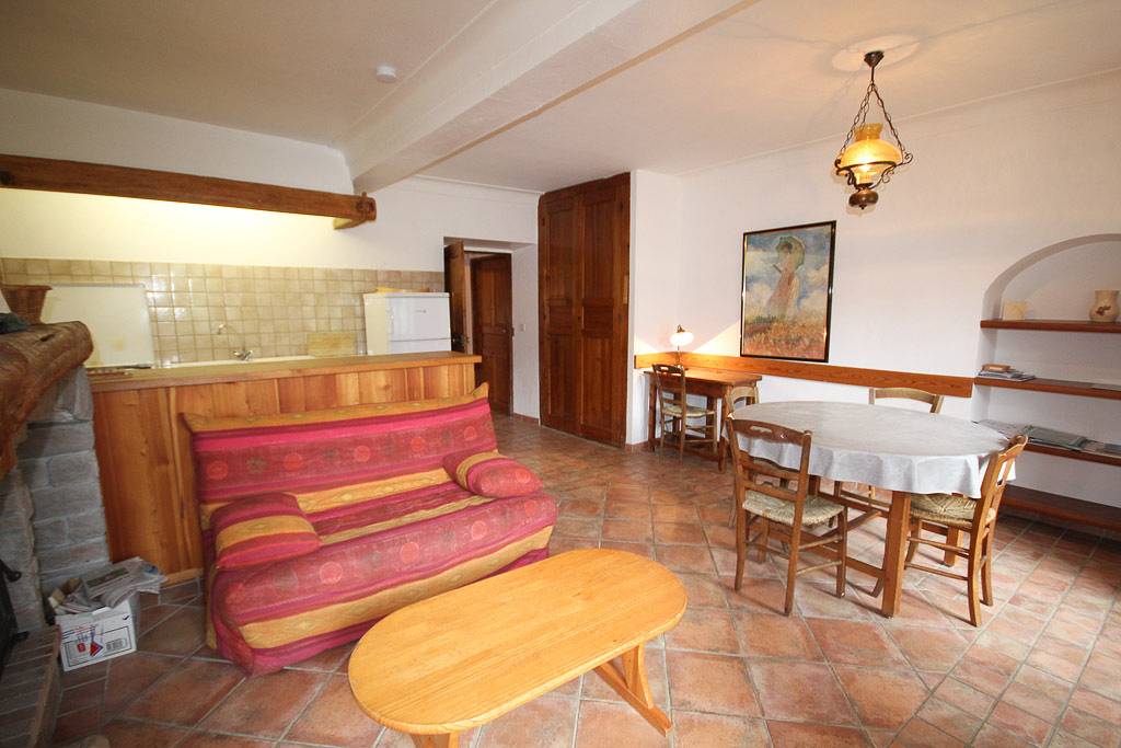 Casa de huéspedes para 5 personas con jardín in Enchastrayes, Región de Barcelonnette