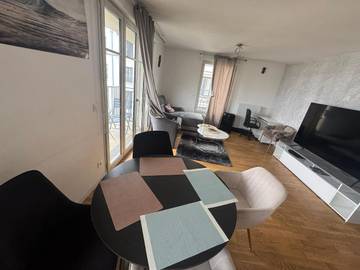 Gîte pour 4 personnes, avec balcon à Clamart