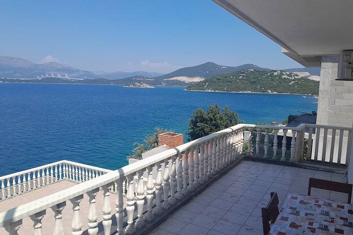 Ganze Wohnung, 1-Zimmer-Ferienwohnung am Strand Bucht Pjestata, Peljesac in Dubrovnik-Neretva