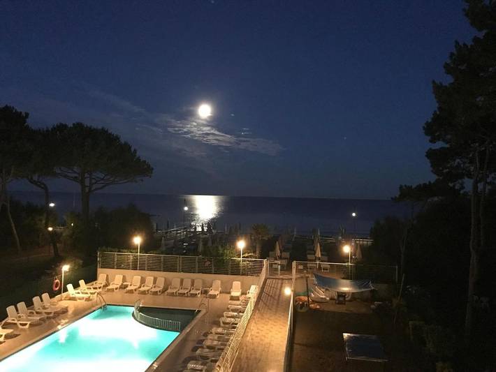 Appart’hôtel pour 3 personnes, avec Balcon ainsi que Terrasse et Piscine dans Porto Santa Margherita Di Caorle