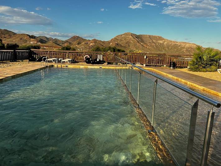 Location de vacances pour 2 personnes, avec piscine ainsi que jardin et vue dans El Campillo De Rodalquilar - 2
