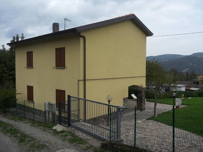 Casa vacanza per 4 persone, con piscina e giardino - 1