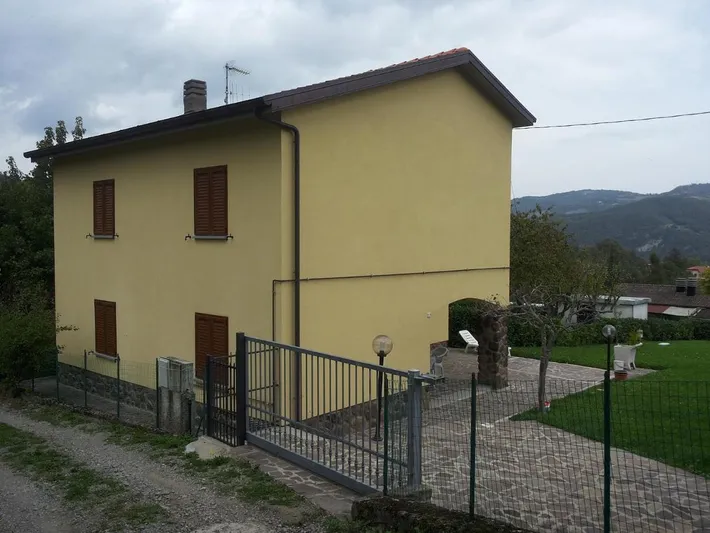 Casa vacanza per 4 persone, con giardino e piscina - 1