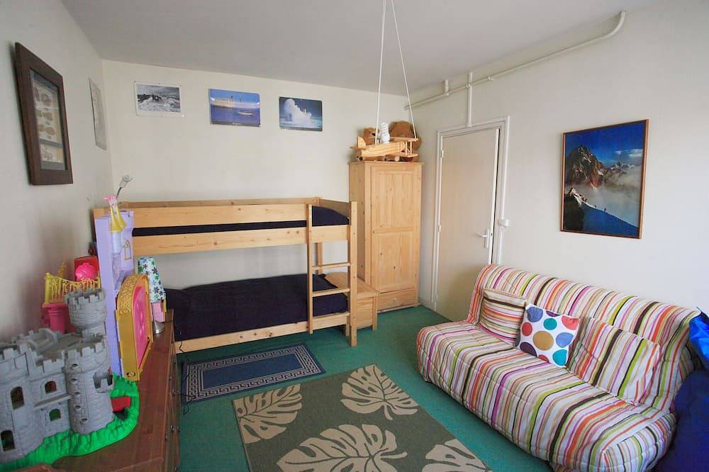 Royan Pontaillac Garten Garage Alarm Strand 50 m 300 m Thalasso- in Pontaillac, Royan