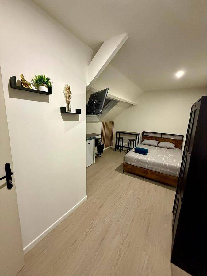 Location de vacances pour 2 personnes, avec Vue à Villeneuve-Saint-Georges
