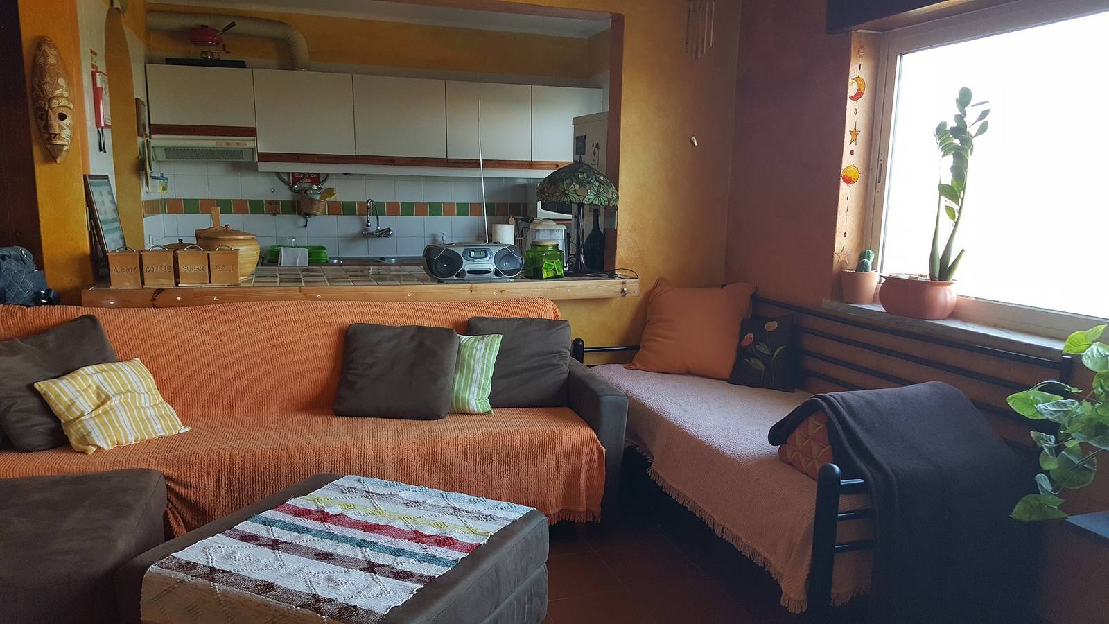 Ferienhaus 'Surf Spot' mit Bergblick, Gemeinschaftsterrasse und Balkon in Sagres, Naturpark Südwest-Alentejo und Costa Vicentina
