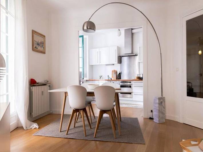 Gîte pour 4 personnes, avec piscine et balcon, adapté aux familles dans Casino de Biarritz - 2