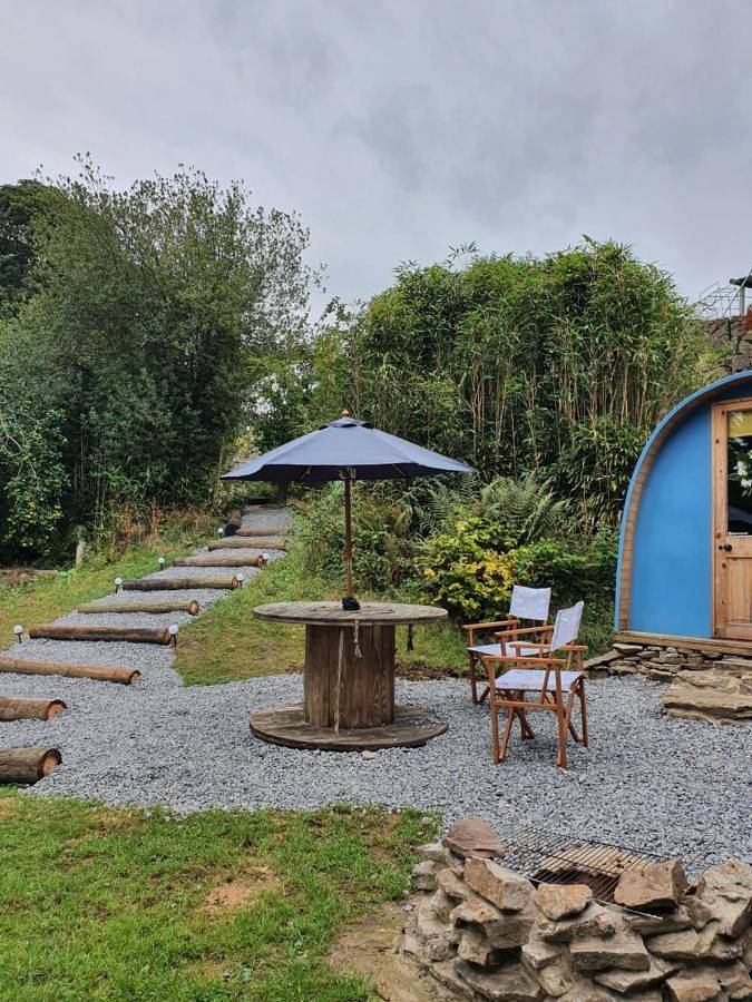 One-Bedroom Chalet in Swansea region