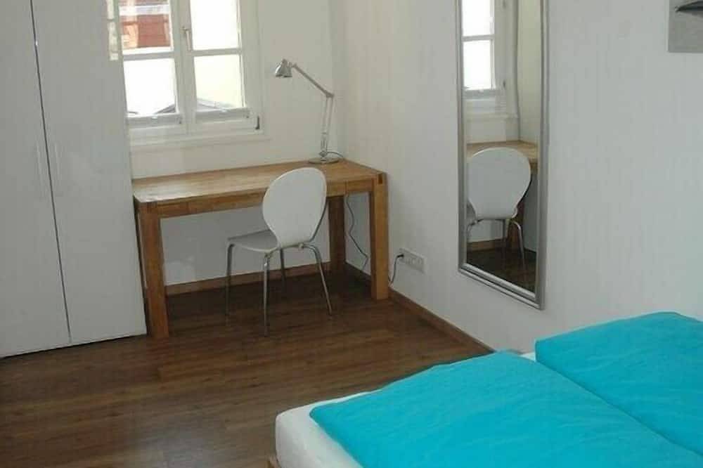 Geheel appartement, Oude stad en nog steeds rustig, uitzicht op het kasteel, smaakvol, een droom in Altstadt (Heidelberg), Heidelberg
