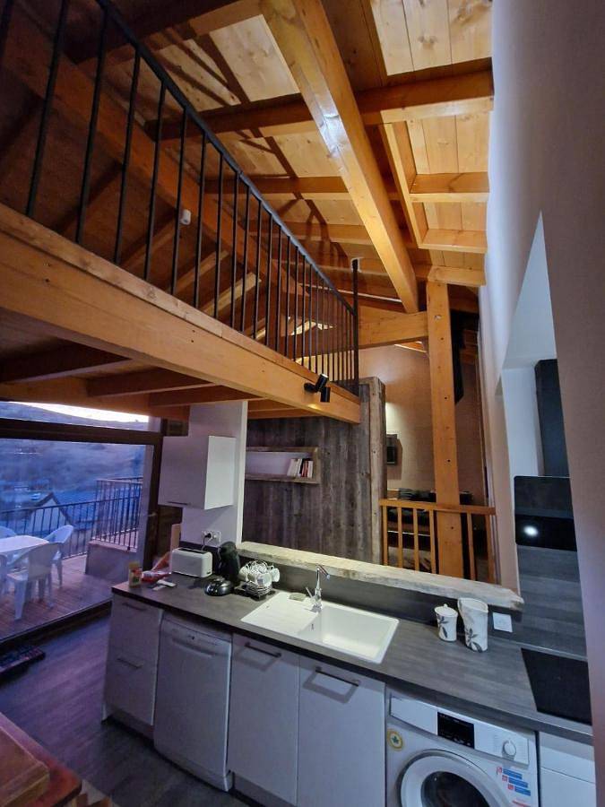 Location de vacances pour 6 personnes, avec vue et terrasse à Eyne - 4