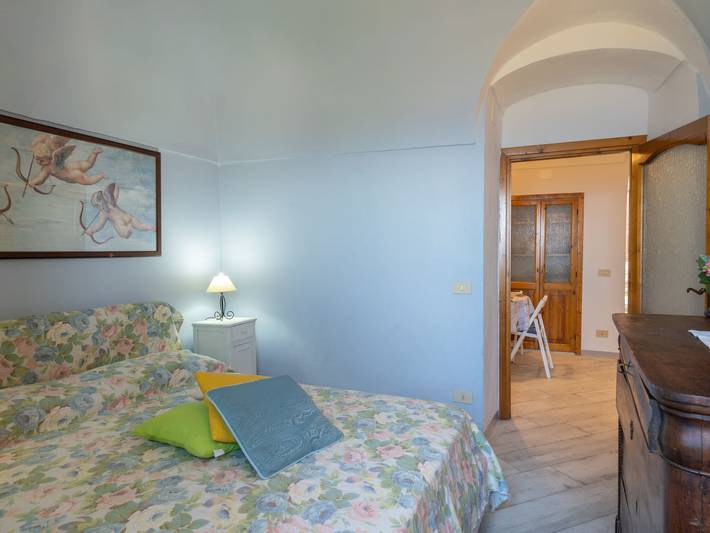 Ferienhaus für 6 Personen, mit Balkon und Terrasse sowie Garten und Ausblick in Cipressa - 2