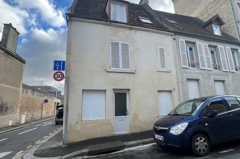 Entire apartment, Charmant Studio à Deux pas du Centre Ville in Caen, Caen region