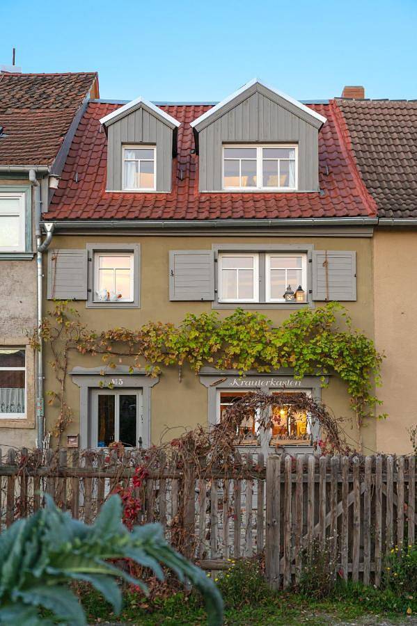 Ferienhaus für 5 Personen, mit Garten und Ausblick in Naumburg - 3