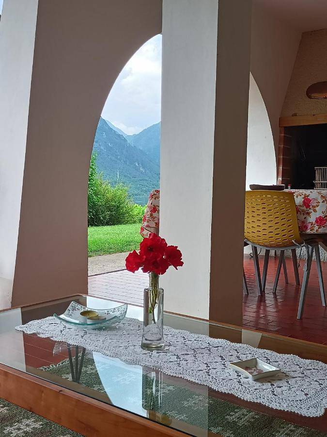 Geheel vakantieappartement, B&B le rose in Idro, Garda Bergen