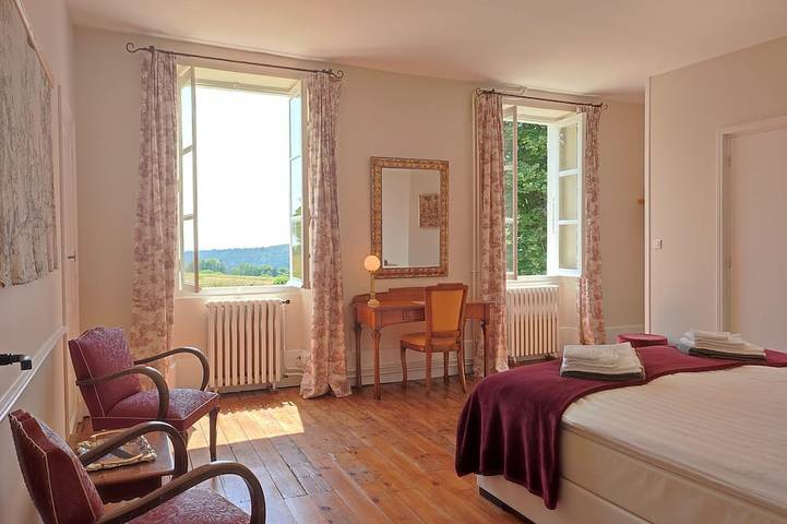 Location de vacances pour 20 personnes, avec Jardin à Roussillon-en-Morvan - 3