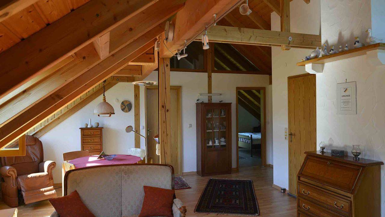 Ganze Ferienwohnung, Ferienwohnung für 2 Personen (62 m²) in Bad Urach in Bad Urach, Albsteig Etappe 9