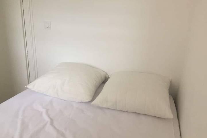 Gîte pour 4 personnes, avec balcon et jardin, animaux acceptés dans Plage de La Birochère - 2