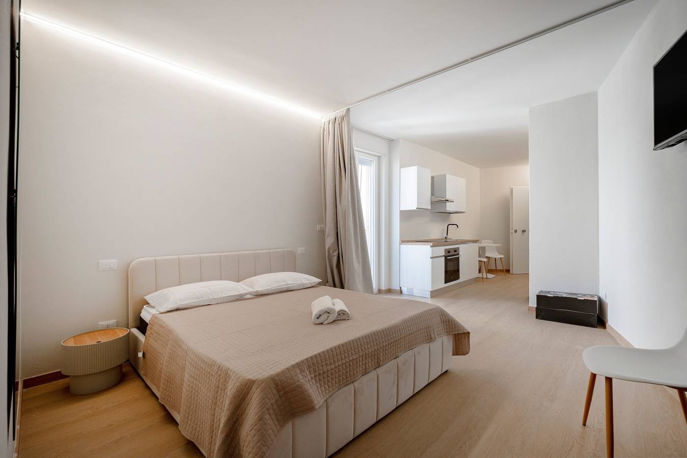 Entire apartment, 1-Bedroom Apartment with Balcony and City Views in Lama Monachile (Polignano a Mare), Polignano a Mare