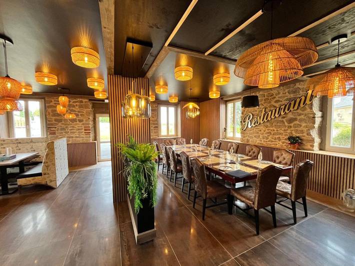 Villa pour 33 personnes, avec jacuzzi et terrasse