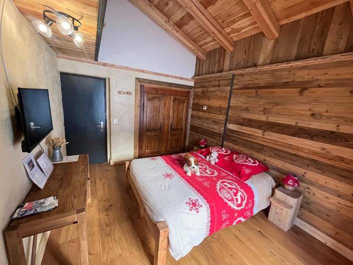 Chambre d’hôte pour 4 personnes, avec vue ainsi que terrasse et jardin