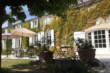 Agriturismo pour 9 personnes, avec jardin à Touzac