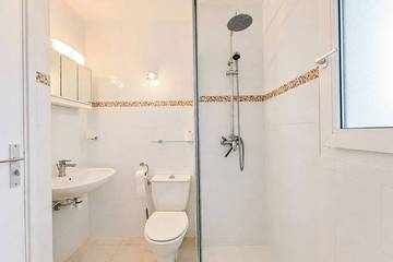 Villa pour 5 Personnes dans Antibes, Région de Cannes, Photo 4