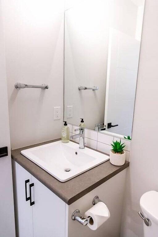 Gîte pour 6 personnes, avec terrasse, animaux acceptés à Kelowna - 3