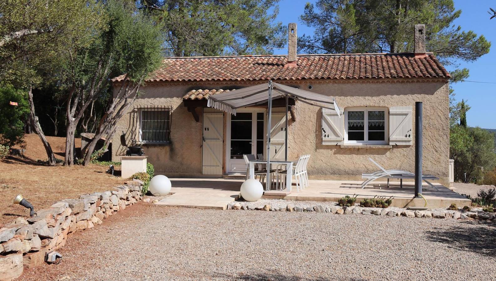 Le gîte "les oliviers" in Le Luc, Région de Draguignan