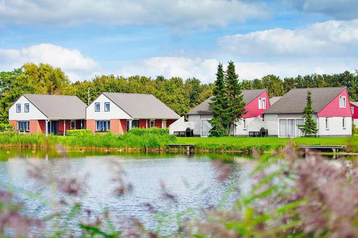 Ferienhaus für 6 Personen, mit Terrasse und Garten sowie Pool und Sauna in Elburg
