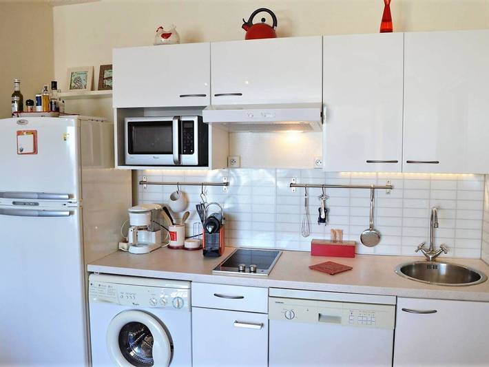 Ganze Wohnung, 3-Zimmer-Wohnung mit Pool und Garage, strandnah in Bormes-les-Mimosas, Parc national Port-Cros