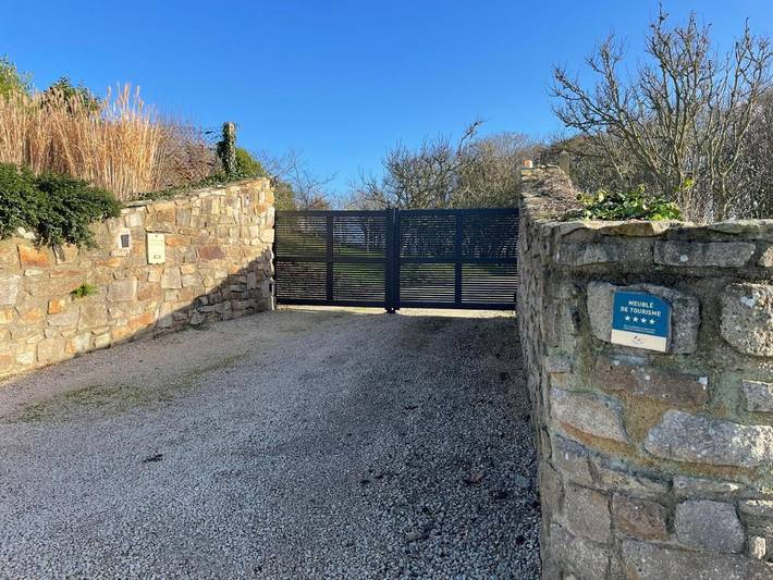 Gîte pour 4 personnes, avec jardin et vue dans Plage De Kersaliou - 3