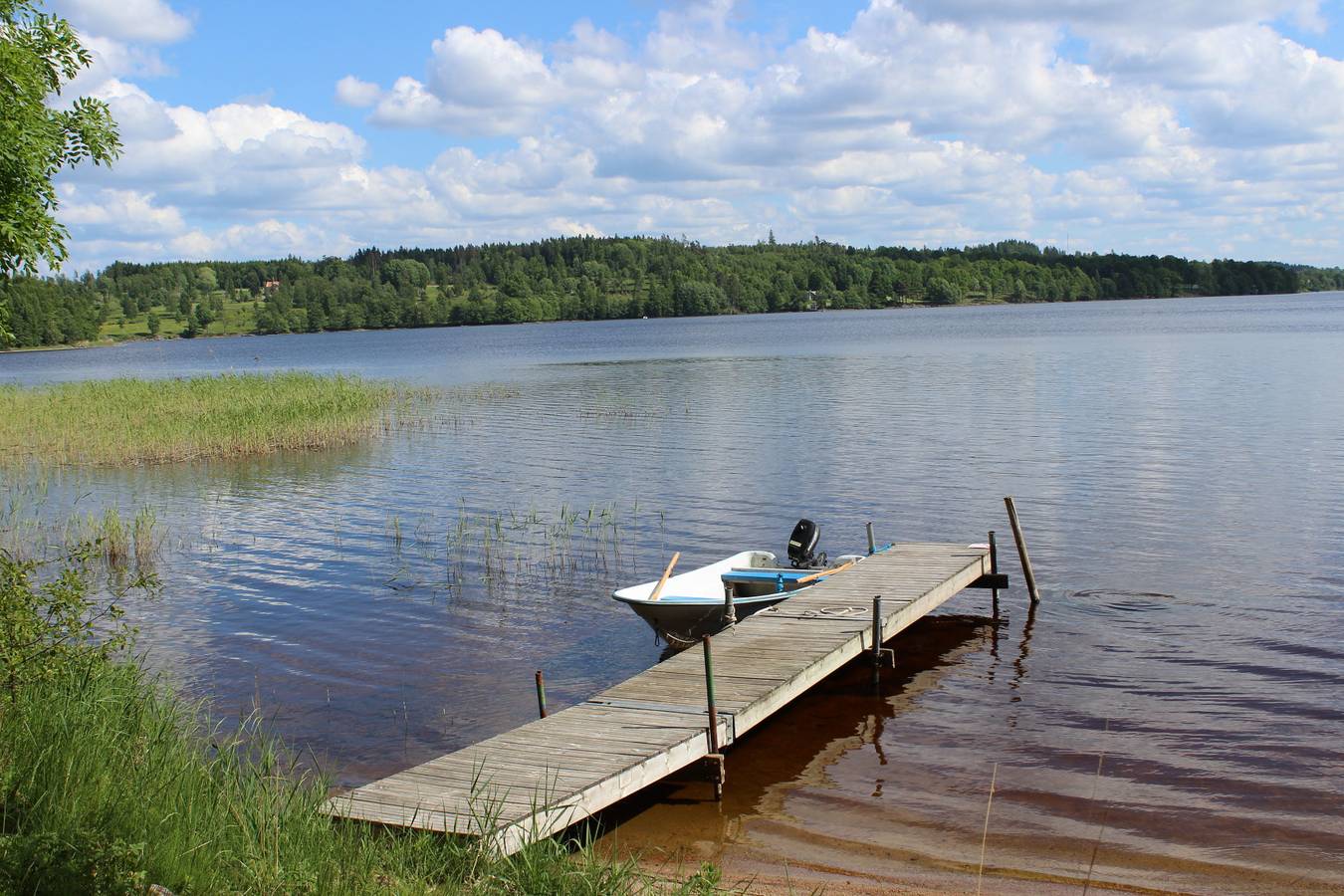 Wunderbares Ferienhaus auf einem Seegrundstück in Småland in Jönköping, Vättern