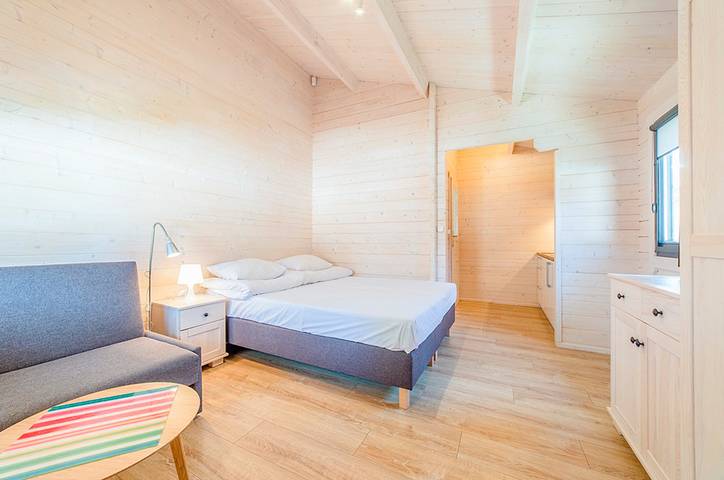 Chalet pour 3 personnes, avec terrasse et jardin ainsi que sauna et jacuzzi, animaux acceptés en Pologne - 4