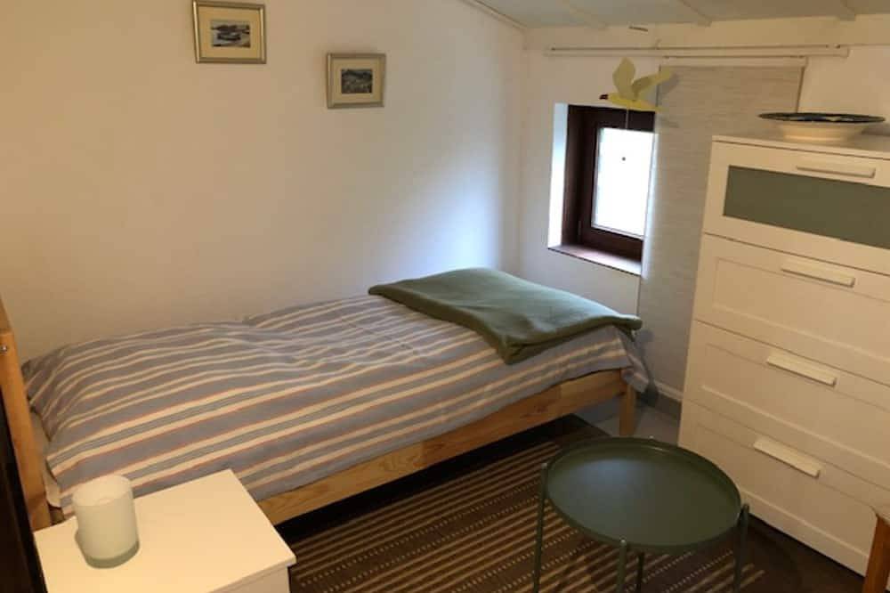 Fisherman's house by the sea in Bredene, Belgische Küste