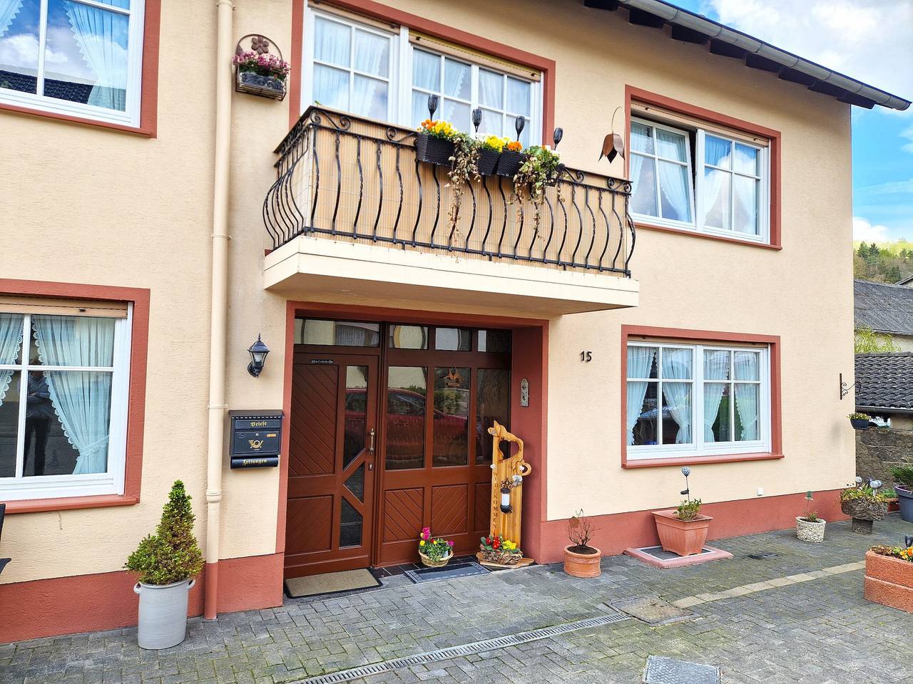 Ganze Ferienwohnung, 3-Bett-Ferienwohnung Zur Kasselburg in Pelm, Vulkaneifel