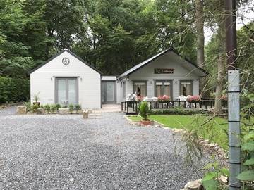 Gîte pour 6 personnes, avec vue et jardin, adapté aux familles dans Bomal