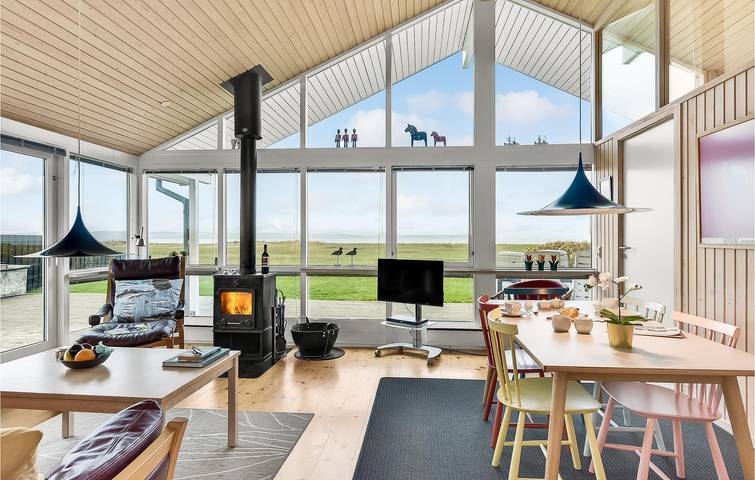 Ferienhaus für 6 Personen, mit Terrasse und Garten sowie Sauna in Høll - 3