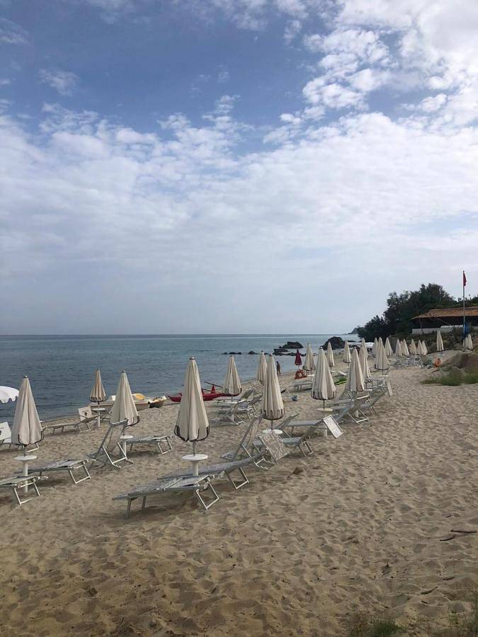 Villa per 8 persone, con piscina e idromassaggio nonché giardino e terrazza - 1