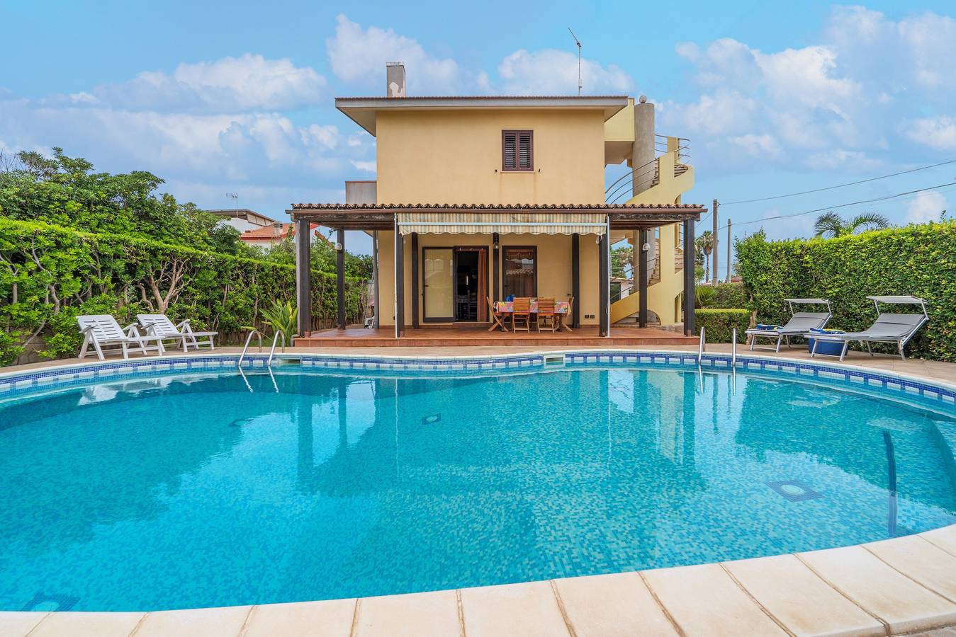 Villa per 6 Persone in Piccio, Avola