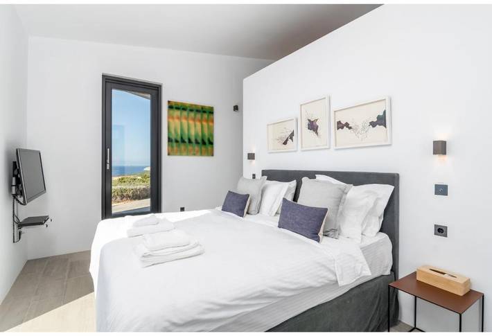 Villa pour 8 personnes, avec vue ainsi que jardin et piscine dans Milos - 3