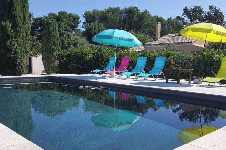 Location de vacances pour 5 personnes, avec jardin à Mazan